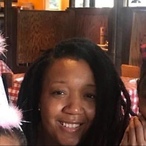 Meet your Posher, Latisha